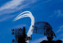 На подлёте к Москве уничтожили третий за новогоднюю ночь дрон ВСУ