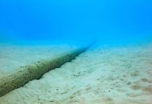 После инцидента с кабелем следователи провели досмотр судна в Латвии