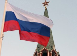 Путин поручил повысить эффективность госзакупок