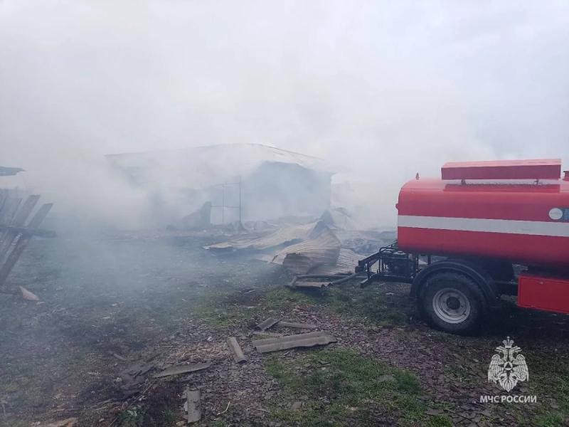 МЧС: Ребёнок погиб при пожаре в башкирском селе Михайловка