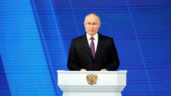 Народная программа: политологи назвали важную особенность послания Путина